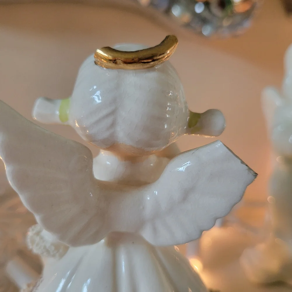Lefton Exclusive January Girl Angel Figurine ~ Cute! ~ Broken Halo & Wing 😥